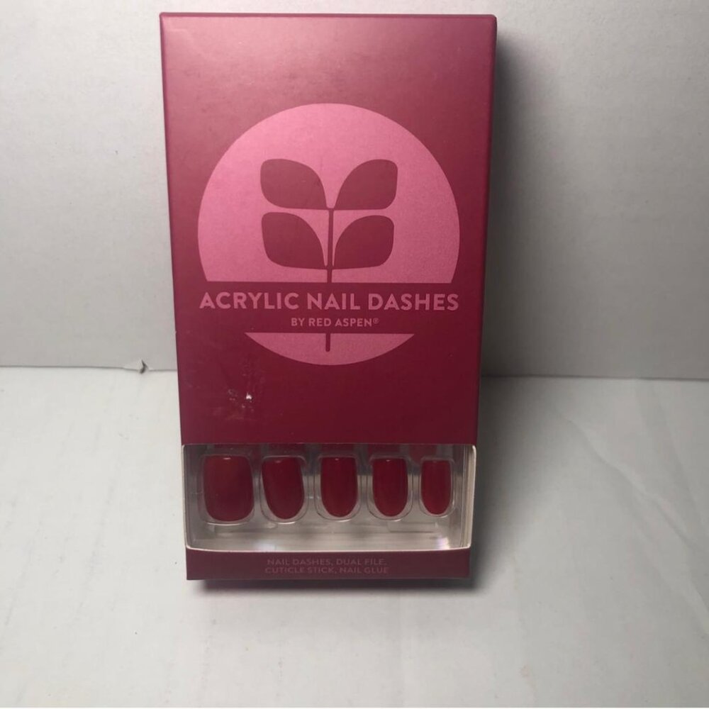 Red Aspen Press On Nails- Joyful Jena-Acrylic-Short -Squoval